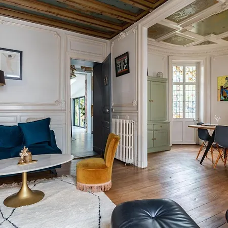 Semesterbostad Maison D'exception En Plein Coeur De Nantes