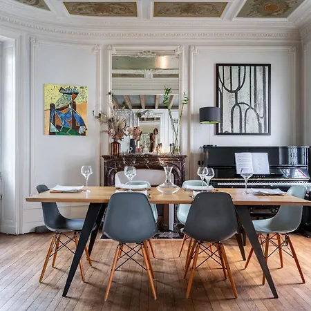 Maison D'exception En Plein Coeur De *